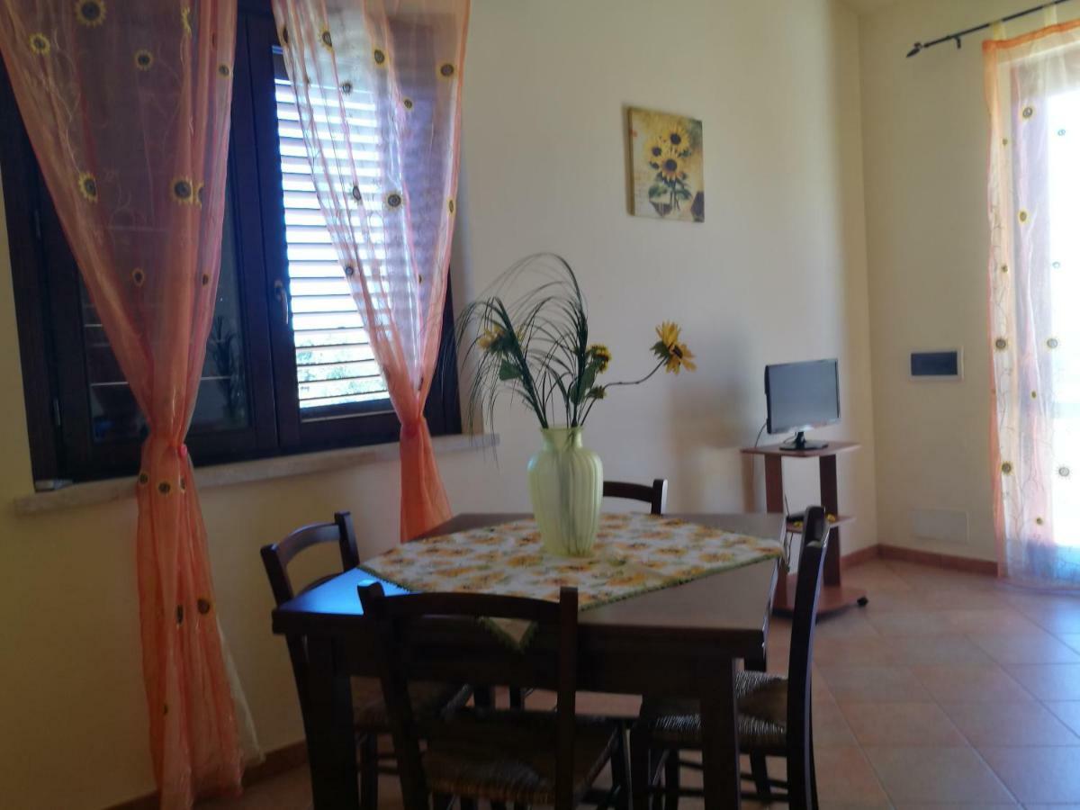 La Villa Dei Girasoli クストナーチ エクステリア 写真